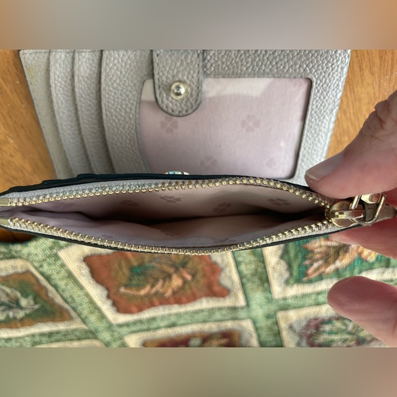 Kate ♠️ Spade small bifold Leila wallet - Picture 3 of 4